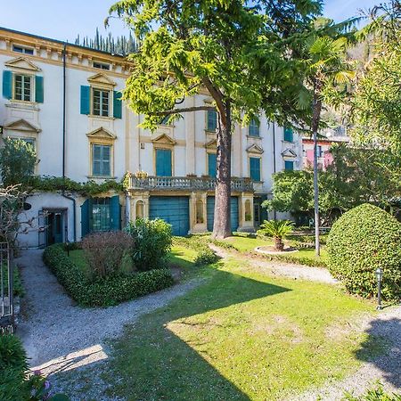 Le Camerine Apartment Water Front Toscolano Maderno Bagian luar foto